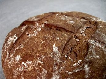 German Dark Rye Bread Recipe, German Rye Bread Recipe, German Rye Bread, Dark Rye Bread Recipe, Dark Rye Bread, Rye Bread Recipes, German Bread, Caraway Seeds, Bread Bun