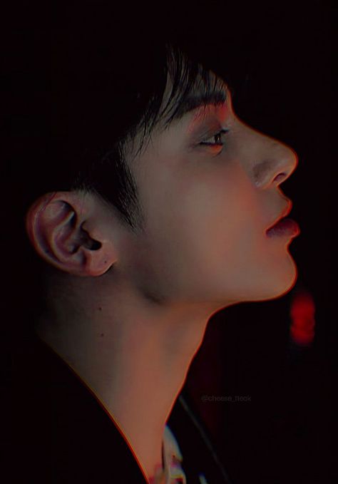 Txt Side Profile, Model Drawing, Side Profile, Spotify Playlist, Korean Men, Boyfriend Girlfriend, Antonio Mora, Art Reference Poses, Asian Men