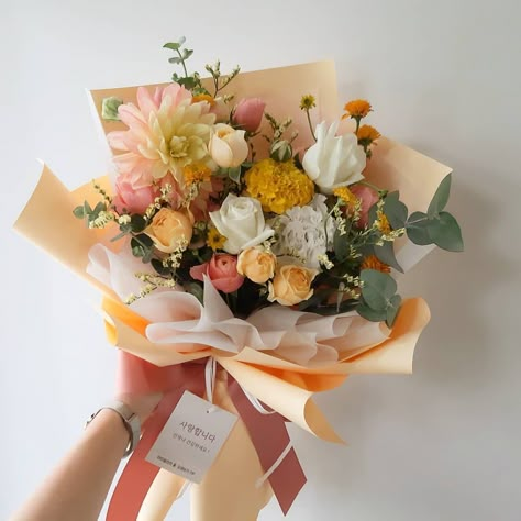 Bouquet Of Flowers Orange, Bouquet Of Flowers Aesthetic, Buy Me Flowers, Orange Bouquet, Peonies And Hydrangeas, Prettiest Bouquet, Flowers Orange, Boquette Flowers, Flower Business