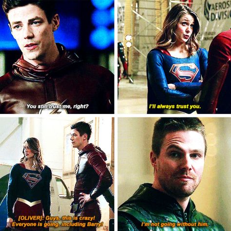 Oliver & Kara supporting Barry! - Team Arrow in #TheFlash #3x08 - Crossover Part 1! Oliver Queen X Barry Allen, Barry X Kara, Barry X Oliver, Oliver Queen Arrow, Flash Funny, Arrow Verse, Dc Tv Shows, Superhero Memes, Dc Legends