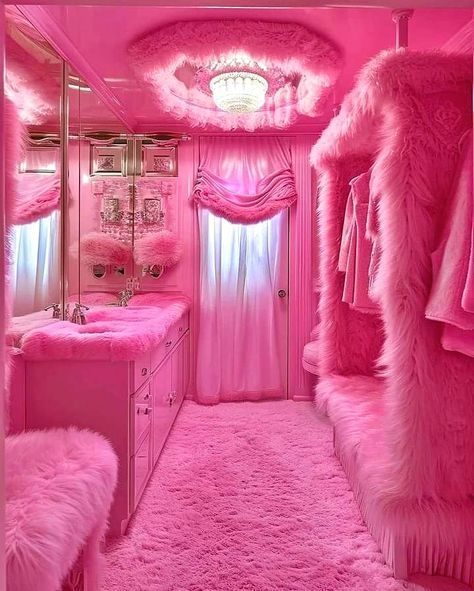 Pink Wardrobe Aesthetic, Colorful House Decor, Hot Pink Room, Pink Trailer, Fur Furniture, Wardrobe Aesthetic, Phone Wallpapers Vintage, Pink Wardrobe, Colorful Room Decor