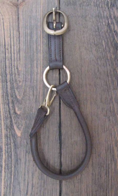 Horse Halter Decor, Repurpose Horse Tack, Horse Harness Decor, Horse Towel Holder, California Bathroom, Horse Bathroom, Used Horse Shoes, Leather Horse Halter, Equestrian Style Decor