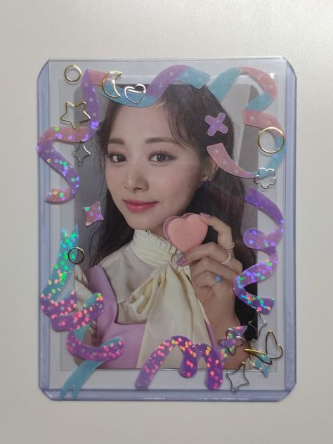 Decor Toploader Kpop, Twice Toploader, Photo Card Decoration Kpop, Photocard Toploader Design, Toploader Aesthetic, Kpop Toploader Deco, Photocard Decoration, Photocard Toploader, Toploader Decor