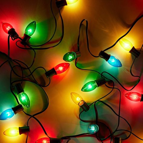 Everything You Need to Know About Christmas Lights: Bulbs, Displays, and More — The Magnolia Journal Christmas Lights Bulbs, Uk Parties, Magnolia Journal, Christmas Light Displays, Christmas Light Bulbs, Sparkling Lights, About Christmas, Christmas Goodies, Light Display