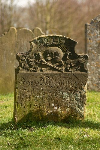 Nice beat up pirate grave marker that I found on flicker Halloween Gravestones, Cemetery Statues, Cemetery Headstones, Halloween Graveyard, Halloween Tombstones, Pirate Art, 17th Century Art, Old Cemeteries, Cemetery Art