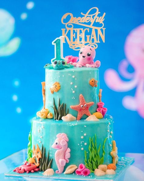 Under Water Cake Sea Theme, Sea Theam Cake Design, Under Sea Birthday Cake, Under Sea Cake Ideas, Sea Theme Cake Ocean, Under Water Theme Cake, Sea Theme Birthday Decoration, Under The Sea Birthday Cake Ideas, Under The Sea Birthday Cakes