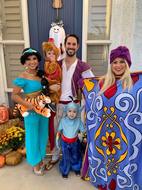 Aladdin Family Of 4 Costume, Aladdin Halloween Costumes Family, Aladdin Halloween Family, Family Halloween Costumes Aladdin, Disney Halloween Costumes For Family, Family Aladdin Costumes, Alladin Family Costumes, Aladdin Group Costume, Aladin Halloween Costume