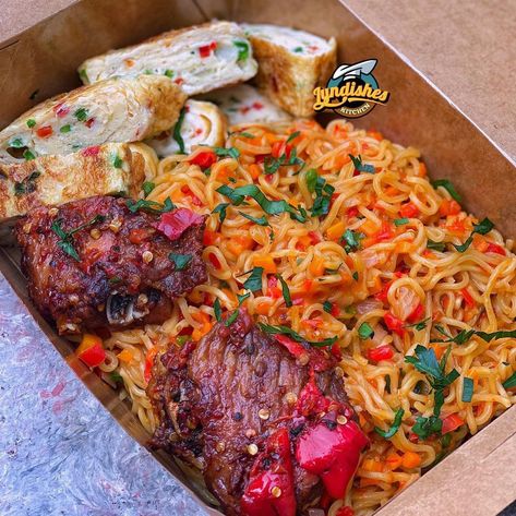 Yoruba Food, Indomie Noodles, Street Food Snacks, Yoruba Culture, Nigerian Dishes, Wedding Foods, African Cooking, Good Looking Food, Healthy Food Menu