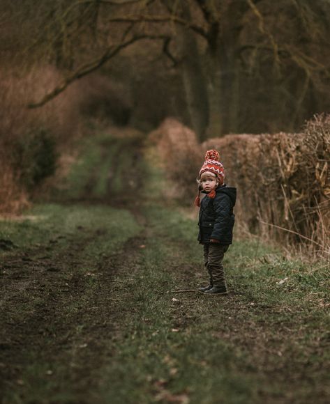 Kit used for featured photo: Canon 5D Mark3 | Canon 85mm 1.8 Settings for featured photo: f/2.0 1/400 ISO 100 Story: Firstly, I’m sorry I haven’t been writing as much recently! We have … Writing Photography, Canon 5d, I'm Sorry, Photography Women, Outdoor Woman, Lightroom Presets, Lightroom, Canon, Couple Photos