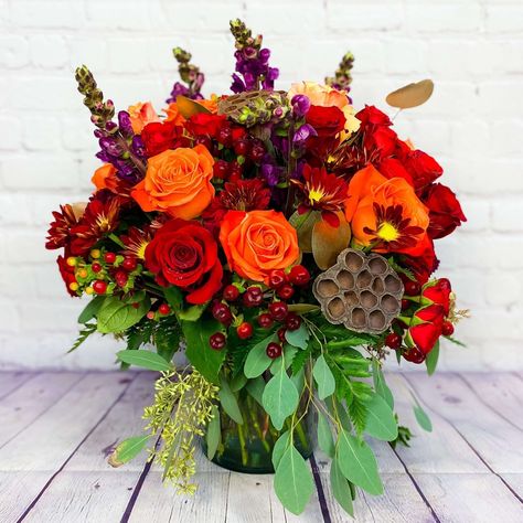 Red Fall Flower Arrangements, Sunflower Table Arrangements, Thanksgiving Flower Arrangements, Thanksgiving Floral Arrangements, Thanksgiving Floral, Thanksgiving Flowers, Fall Flower Arrangements, Flower Gift Ideas, Flower Vase Arrangements