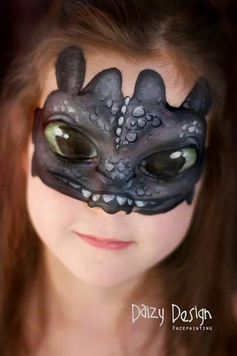 I like this idea but not the eyes. I prefer to do designs that look great with the eyes open. otherwise this is a cute toothless Dragon Face Painting, Childrens Makeup, Dragon Makeup, Themed Makeup, Dragon Mask, Dragon Face, Face Painting Easy, Face Paint Makeup, Kids Face Paint