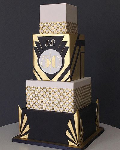 Art Deco Cake Birthday, Great Gatsby Cake Ideas, Gatsby Cakes, Gatsby Wedding Cake, Wedding Cakes Square, 1920s Cake, Lego Torte, Cakes Square, Great Gatsby Cake