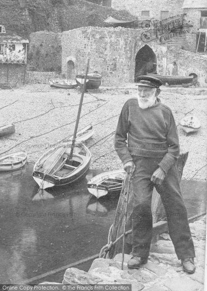 Old Fisherman Photography, 1800s Fisherman, 1920s Fisherman, Fisherman Core, Fisherman Clothing, House On The Sea, Fisherman Painting, Captain Ship, Moss Hanging