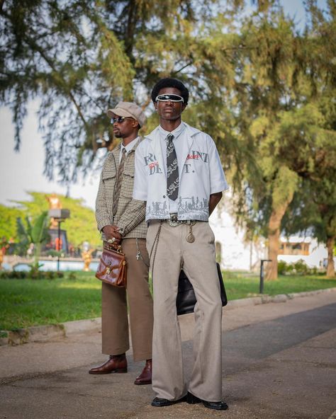 I go harder when I’m w/ my hommie. Styled by @osei_21 @_junior_.berry 🤞🏾 📸> @anumideas . . . . . . . . . . . . . . . . . . . . . . . . . . . #modelsearch #fashionblogger #vintage #modeling #fashionista #modellife #fashioninterestgram #oldschoolstyle #oldschoolstyle #oldschool #scouts #scoutme #scouting #modelingagency Fashion Inspo Outfits Men Black, Vintage Wear For Men, Formal Street Wear Men, Pantsula Fashion, Men Poses Photography, Black Outfits Men, Outfits With Ties, Men's Poses, Model Outfit Ideas