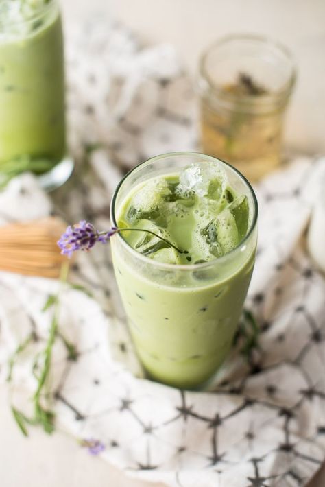 Lavender Matcha Latte, Lavender Matcha, Macha Tea, Matcha Latte Recipe, Lavender Recipes, Lavender Syrup, Matcha Whisk, Matcha Drink, Matcha Recipe