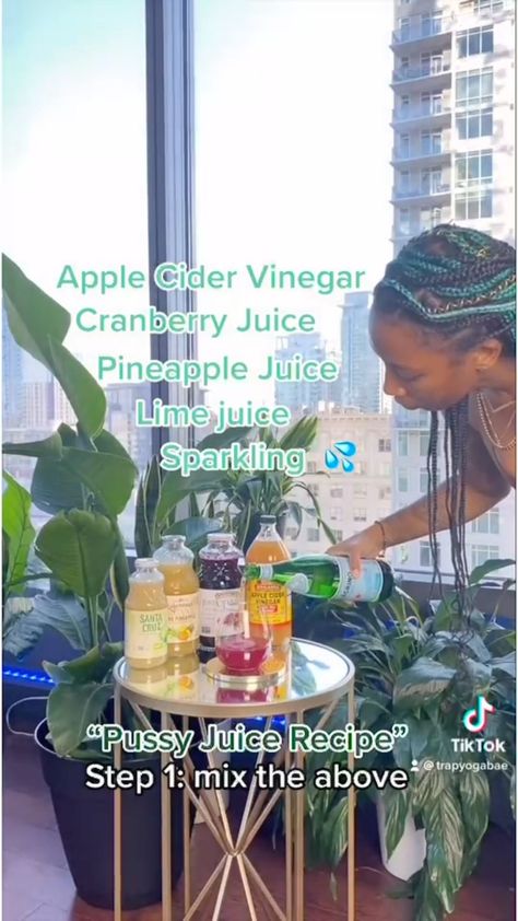 Flat Tummy Water, Plant Based Recipes Easy, Skin Routine, Secret Recipe, Cranberry Juice, Beauty Skin Care Routine, Juicing Recipes, Body Health, Healthy Tips