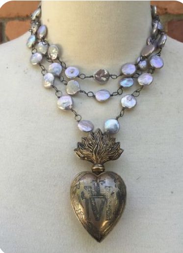 Vintage Assemblage Necklace, Sacred Jewelry, Altered Art Jewelry, Upcycled Vintage Jewelry, Vintage Assemblage Jewelry, Vintage Jewelry Ideas, Vintage Jewelry Repurposed, Jewelry Repurposed, Assemblage Necklace