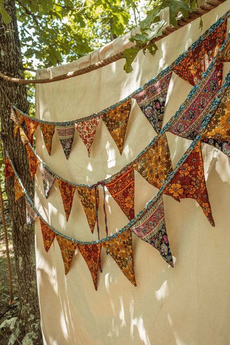 READ ENTIRE DESCRIPTION PLEASE! Make any room look instantly bohemian with these hand made recycled silk flags!  14-15 flags totaling 12.5 feet in length.  ✴️Each will be unique and different since it is created with recycled silk fabrics!! PLEASE if you have color requests note them in your order and we will see what we have on hand. Color requests not guaranteed- all flags are completely different! Perfect way to decorate a hippie or bohemian room or living area or camper! MATERIAL CONTENT DISCLAIMER:  While in the process of switching our silk line to a more sustainable plant based vegan viscose you may receive this item in one of the two following compositions below. We will not be able to refund or accept returns based on the material in which you receive. Please reach out if you woul Gardenbelle Shop, Dorm Decor Wall, Hippie Room, Room Decor Boho, Hippie Room Decor, Hippy Room, Bohemian Room, Hippie Homes, Sprinkle Baby Shower