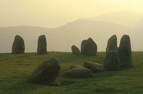 Ancient Academia Aesthetic, Merida Aesthetic, Standing Stones, Ancient Stone, Green Field, Claire Fraser, Disney Aesthetic, Hozier, Jamie Fraser