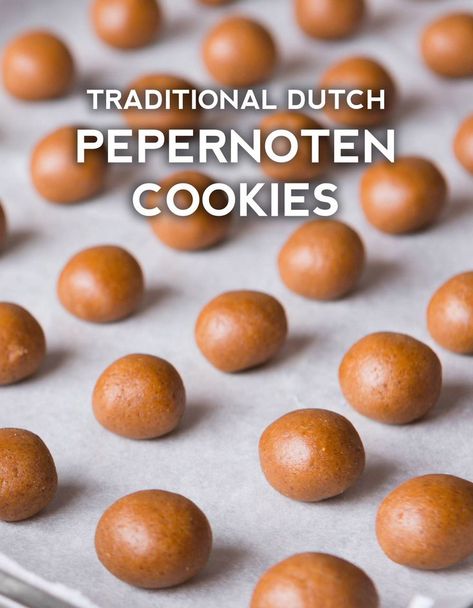 Dutch Christmas Food, Dutch Desserts, Dutch Treats, Dutch Christmas, Spiced Cookies, Dutch Cookies, Netherlands Food, Dutch Cuisine, Heritage Recipes