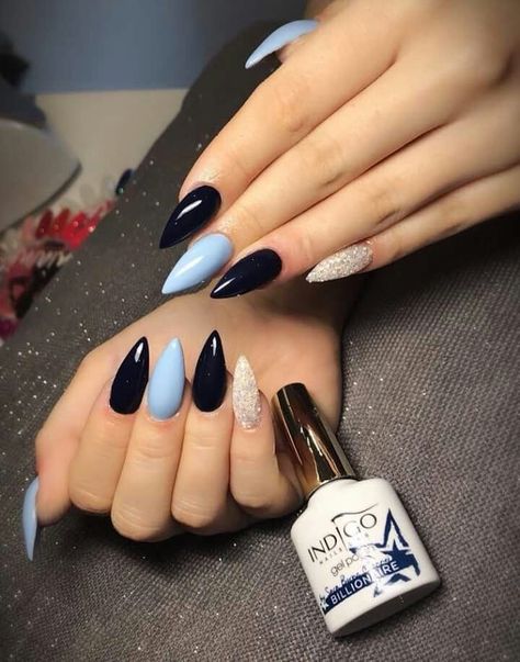 Blue And Black Nails, Unghie Sfumate, Pastel Nails, Fabulous Nails, Dream Nails, Fancy Nails, Cute Acrylic Nails, Perfect Nails, Acrylic Nail Designs