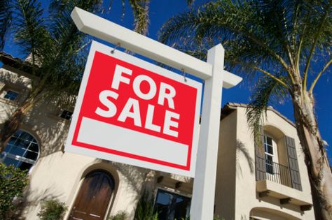 Expert tips on high- and low-risk ways to cash-in on investing in real estate. Dangerous Jobs, First Home Buyer, Home Improvement Loans, Up House, Buying A New Home, Selling Your House, Mortgage Rates, Housing Market, Home Loans