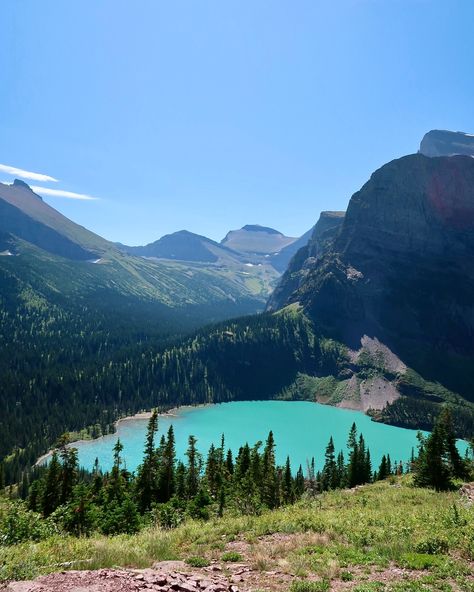 postcards from montana 💌 which one’s your fave? I couldn’t decide I’m obsessed with them all😍😍 #glaciernationalpark #glaciernationalparkmontana Glacier National Park Montana, Travel Destinations Bucket Lists, Glacier National Park, Travel Inspo, Travel Bucket List, Montana, Travel Destinations, Bucket List, The Incredibles