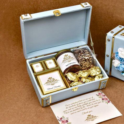 Ready to upgrade your corporate gifts? 🌟🍫 Discover the magic of our fully customized hampers designed specifically for elite banquets and special occasions. 🎁 Watch as we showcase the meticulous process of creating luxurious, personalized hampers filled with premium chocolates.🍫 Get a sneak peek into how we bring your gift ideas to life and ensure they make a memorable impact. 🖼️ 💝 Want to create your own extraordinary hamper? Send us a DM today and let’s start crafting something excep... Luxury Hamper Ideas, Gift Box Chocolate, Birthday Return Gifts, Luxury Hampers, Box Chocolate, Customised Gifts, Return Gifts, Premium Chocolate, Birthday Balloon Decorations