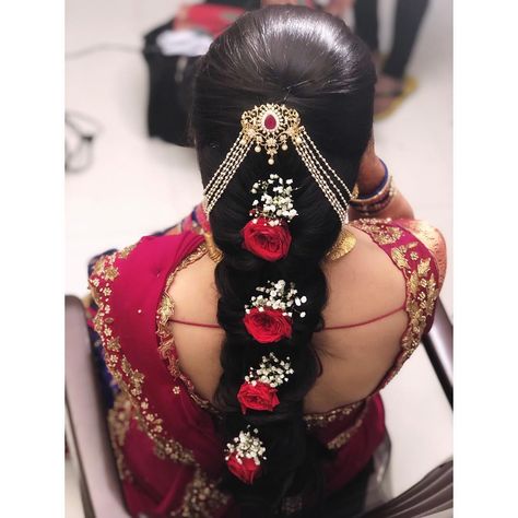 Image may contain: one or more people and closeup Pellikuthuru Jada, Pelli Hairstyles, Pellikuthuru Hairstyles, Jada Billalu Designs, Diy Hair Styles, Hairstyles For Saree, Jada Billalu, New Bridal Hairstyle, Rajasthani Jewellery