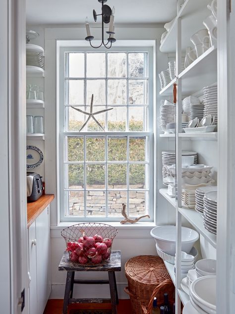 Bar Millwork, Alcove Bar, Summer Classic Style, Butler Pantries, Nancy Myers, Nora Murphy Country House, White Pantry, Nora Murphy, Granny House