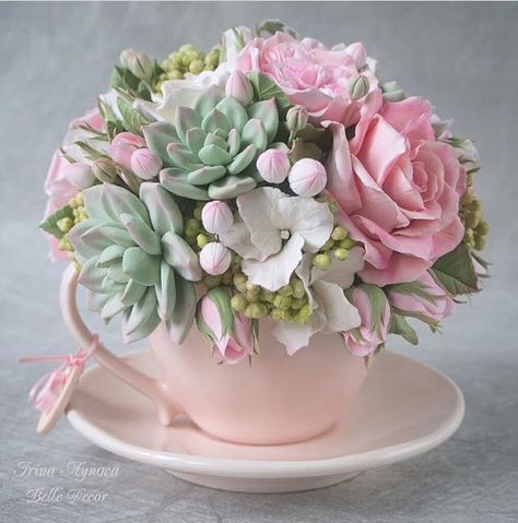 Teacup Floral Arrangements, Christmas Centerpieces Cheap, Teacup Flowers, Flower Shop Decor, Soap Flowers, Flower Vase Arrangements, Flower Arrangements Simple, Wall Hanging Crafts, Easter Flowers