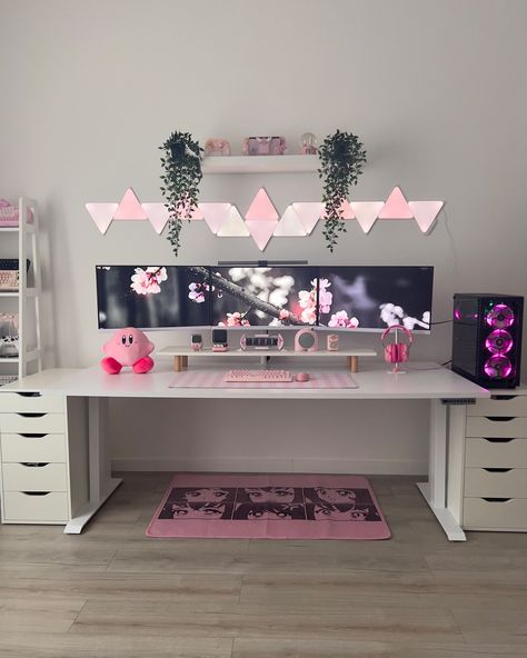 Swipe to light up my cozy home office / gaming setup >>> I’m using my Nanoleaf Shapes again!💗 This time it’s a new layout ✨ 💭What do you think about my pink setup so far? Would you add or change anything?👀 I do! 🙋🏻‍♀️I definitely need to upgrade my PC and make it pink and white😆 Also, I’m finally using my new monitor light from BenQ!🫶🏻 ᡣ𐭩 •｡ꪆৎ ˚⋅ Find all my product links & discount codes to SAVE money in my link in bio!🛍️🛒 𐙚 ‧₊˚ ⋅ ᡣ𐭩 •｡ꪆৎ ˚⋅ #pinksetup #cozysetup #pinkaesthetic #coz... Office Gaming Setup, Pink Setup, Home Office Gaming, Gamer Bedroom, Dressing Room Decor, Luxury Room Bedroom, Gamer Room Decor, Cozy Home Office, Video Game Room Design