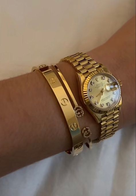 Woman Rolex Watch Gold, Gold Rolex Women Aesthetic, Gold Watch Stack Women, Women’s Rolex Gold, Mini Rolex Women, Rolex Lady Datejust Gold, Gold Watch Aesthetic Women, Rolex Women Aesthetic, Good Watch Women