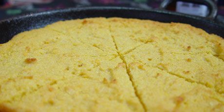 Michael+Smith's+Cornbread+Recipes+|+Food+Network+Canada Pioneer Woman Cornbread, Skillet Corn, Skillet Cornbread, Country Fried, Iron Skillet Recipes, Breaking Bread, Fried Steak, Cast Iron Skillet Recipes, Food Network Canada