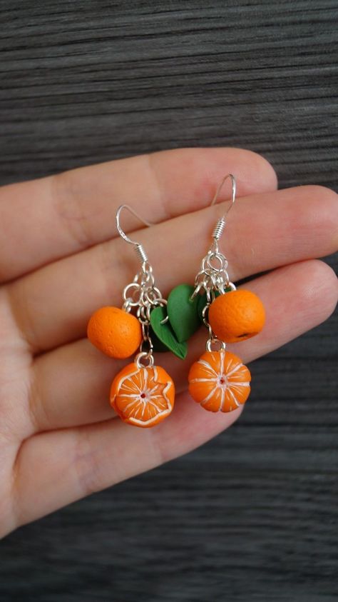 Crazy Earrings, Clay Orange, Fruit Jewelry, Earrings Polymer, Indie Jewelry, Polymer Clay Jewelry Diy, Fruit Earrings, Kawaii Jewelry, Funky Earrings