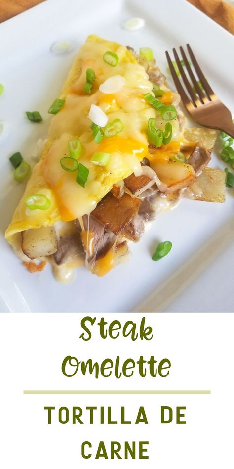 Have leftover steak?  Make this delicious fluffy omelette filled with slices of rib eye steak, potatoes, three blend cheese and topped with chopped scallions.  This Steak and Potato Omelette is so filling, it's perfect for breakfast or dinner. #breakfast #steakandpotatoomelette #tortilladecarne #tortillas #desayuno #desayunos #steakomelette #breakfastideas Steak Omlete, Steak Omelette, Omelette Fillings, Fluffy Omelette, Boil Egg, Potato Omelette, Migas Recipe, Omlet Recipes, Breakfast Omelette