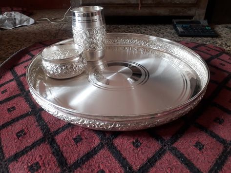 Silver Dinner Set Designs, Silver Plates For Eating Indian, Silver Dinner Set Indian, Silver Dinner Set, Dinner Set Design, Silver Utensils, Puja Thali, Silver Plates, Silver Articles