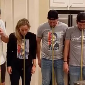 Daniel Henry on Instagram: "Fruit roll up challenge #funny #fruitrollupchallenge #friends" Fruit Roll Up Game Party Ideas, Fruit Roll Up Challenge, Fruit Roll Up Game, Family Olympic Games, Family Olympics, Eating Games, Diy Carnival Games, 20th Bday, Fun Family Christmas Games