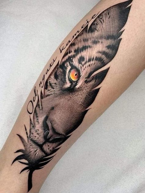 Tato Tiger, Realistic Tattoos For Women, Lion Feather Tattoo, Half Tiger Tattoo, Back Tattoo Full, Tiger Eye Tattoo, Tiger Tattoo For Women, Cool Animal Tattoos, Arm Cover Up Tattoos