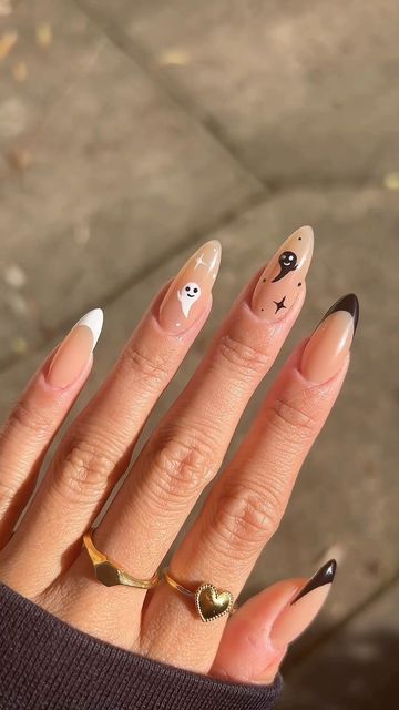 Holloween Nails, Halloween Acrylic Nails, Cute Halloween Nails, Nagel Tips, Simple Acrylic Nails, Halloween Nail Designs, Halloween Nail, Neon Nails, Manicure Y Pedicure