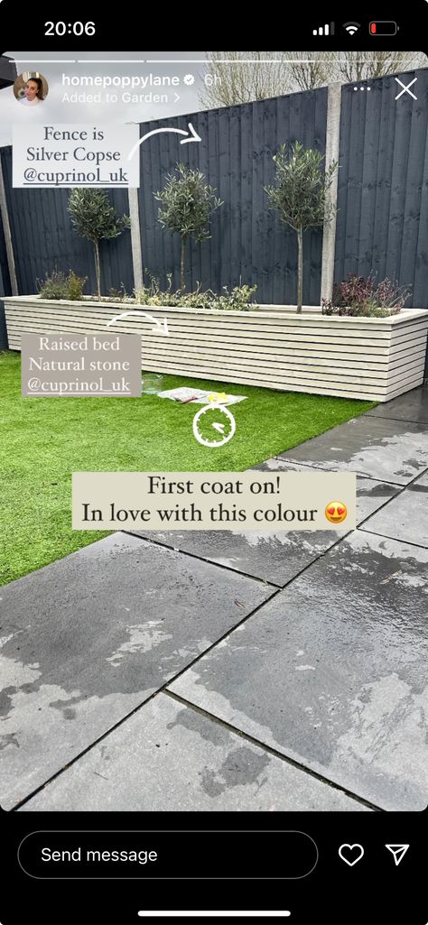 Garden Paint Ideas, Garden Fence Colours Ideas, Fence Colour Ideas, Painted Decking, Garden Fence Colours, Fence Paint Colours, Garden Diy Decoration Ideas, Blue Fence, Garden Inspo