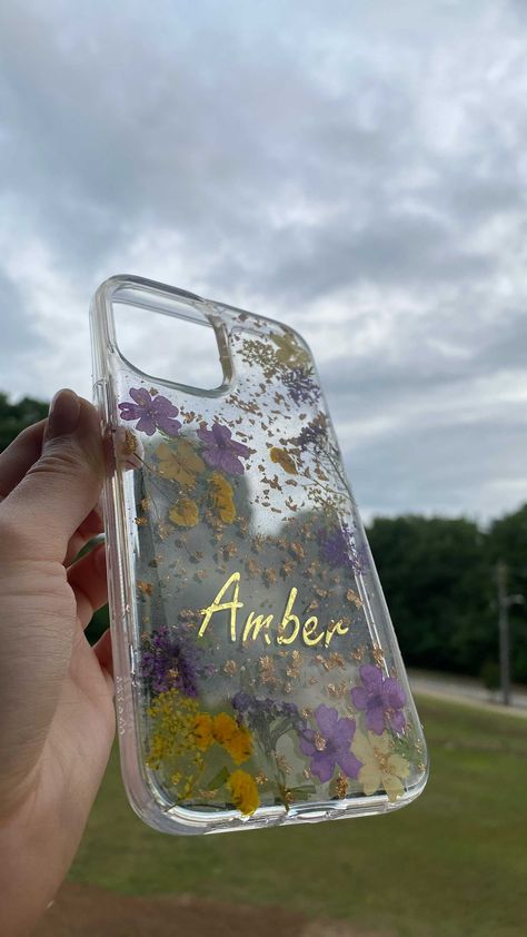 Resin Iphone Case, Handmade Mobile Cover, Handmade Hamper, Diy Resin Phone Case, Case For Phone, Personalised Phone Case, Flowers Phone Case, Phone Cover Design, Flower Handmade