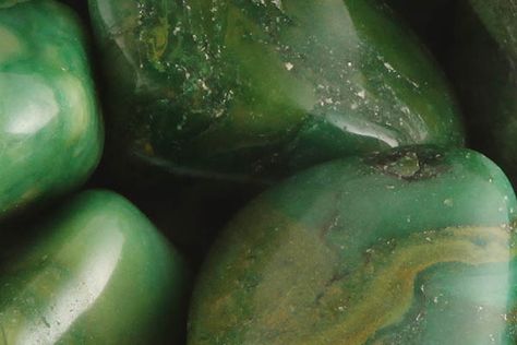 Mental Healing, Sedimentary Rocks, Metamorphic Rocks, Green Chalcedony, Greater Good, Crystal Meanings, Spiritual Healing, Emotional Healing, Healing Properties