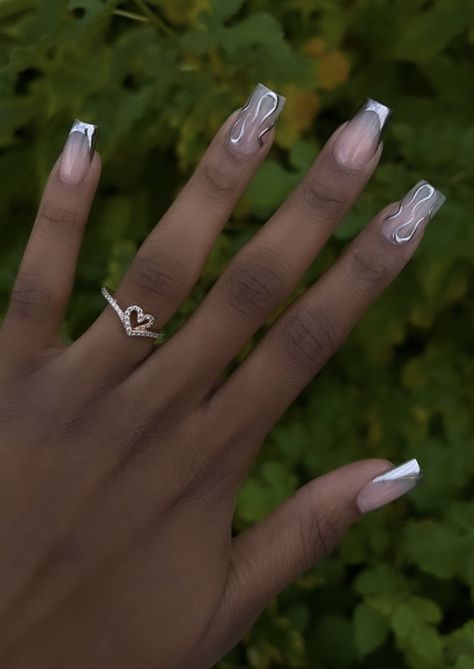 Acrylic Nails Silver Design, French Tip Nails With Silver Design, Cute White And Silver Nails, Silver White Nails Ideas, Silver Nail Designs Coffin, Silver Chrome Acrylics, Grad Nails Square, White And Chrome Nails Designs, Glitter Chrome French Tip Nails