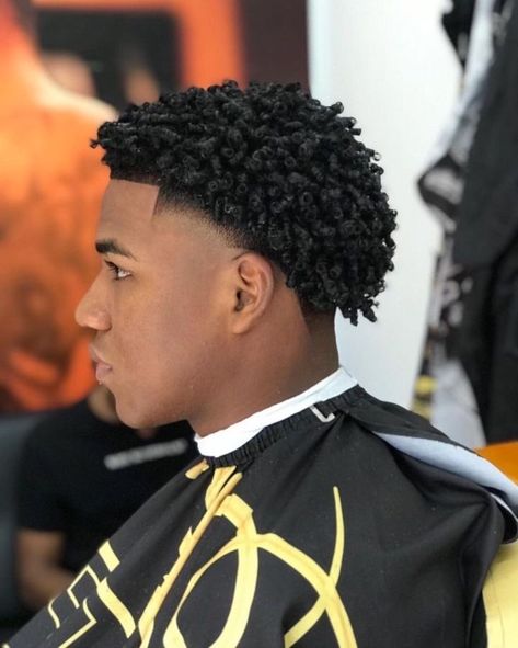 Men Hairstyle Ideas, Afro Hair Fade, Afro Fade Haircut, Temp Fade Haircut, Taper Fade Short Hair, Fade Haircut Curly Hair, Taper Fade Curly Hair, Hair Twists Black, Afro Hairstyles Men