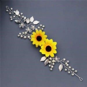 Sunflower Theme, Crystals White, Bridal Sunflowers, Wedding Hair Headband, Bridal Hair Accessory, Bride Headband, Bridal Women, Bohemian Bridal, Fairy Fashion