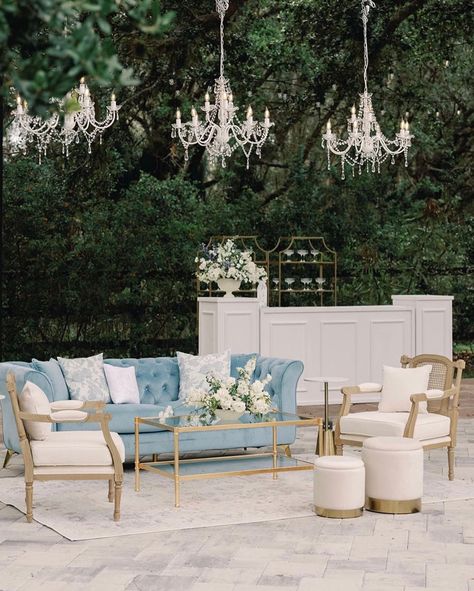 A timeless blue and white wedding 🤍 | Instagram Soft Seating Wedding, Wedding Lounge Seating, Seating Wedding, Blue And White Wedding, Wedding Instagram, Blue Lounge, Wedding Lounge, Garden Party Wedding, Brunch Wedding