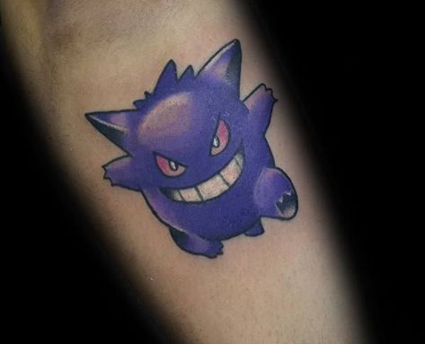 60 Gengar Tattoo Designs For Men - Pokemon Ink Ideas Gengar Tattoo, Mangas Tattoo, Pokemon Ideas, Pokemon Tattoo, Sweet Tattoos, Tattoo Designs For Men, Ink Splatter, Ink Ideas, Cool Pokemon