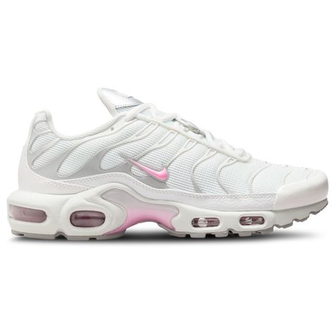 Edgy vibes, groovy moves! Your passport to endless discoveries, the Nike Air Max Plus lets you turn city streets beachy! Nodding to the ‘90s original with nature-inspired design lines, these classic sneakers let you celebrate your defiant style with ease. The durable synthetic upper features airy mesh, so you can feel the cool breeze on your feet. Originally designed for performance running, these silhouettes feature Max Air units in the heel and forefoot to provide an extra burst of lightweight Nike Tn Shoes, Edgy Vibes, Nike Tn, Pretty Shoes Sneakers, Cool Breeze, One Step At A Time, Cute Nike Shoes, Girly Shoes, Cute Nikes