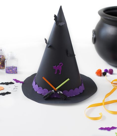 Witch Hat Halloween, Witch Shoes, Diy Crown, Witch Hats, Witch Halloween Costume, Halloween Hats, Halloween Crafts For Kids, Halloween Snacks, Crafts For Kids To Make